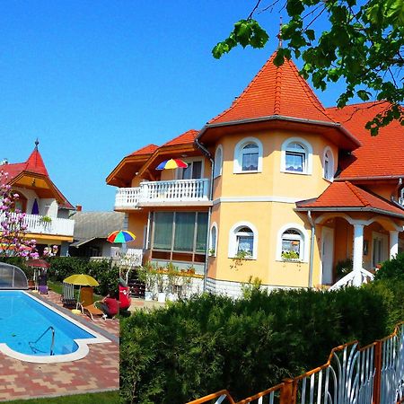 Joker Villa Apartmanhaus Heviz Ngoại thất bức ảnh
